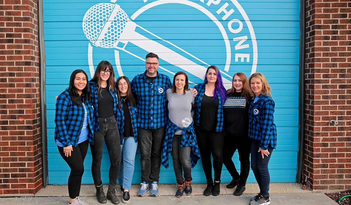 mikerphone brewing chicago women's day